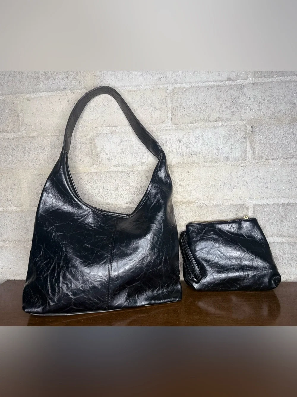 Large Black Slouchy Hobo Shoulder Bag w/ Matching Zip Wristlet Faux Leather